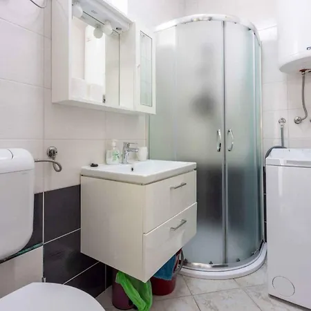 In 45270 Appartement Novi Vinodolski