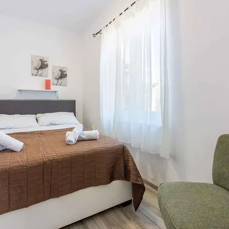 Appartement In 45270