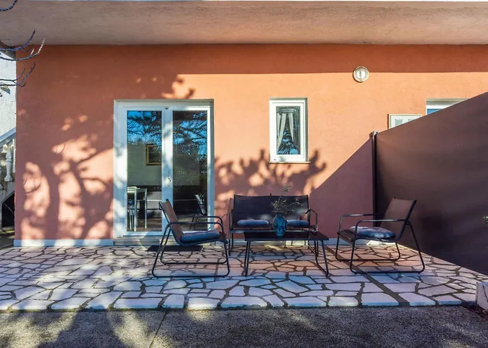 In 45270 Lejlighed Novi Vinodolski